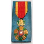 Vietnamese National Order Of Vietnam 5th Class Cased Medal