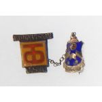 WWII 90th Division Chained Sweetheart / Patriotic Pin.